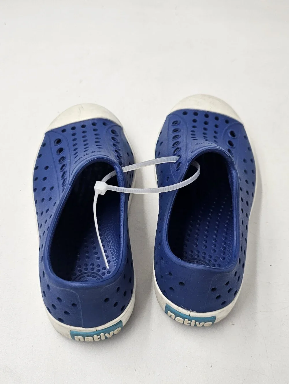 Native Shoes Jefferson Kids Slip-On Water Sneakers C10 Blue Regatta Summer